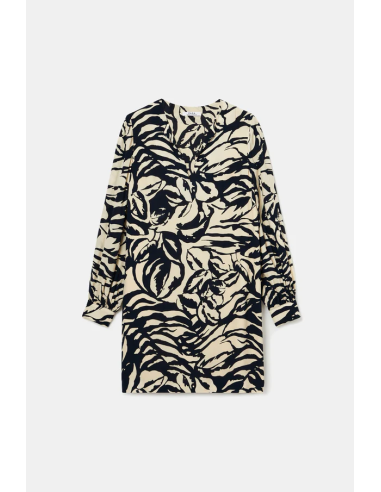 Robe Zapa Rheala
