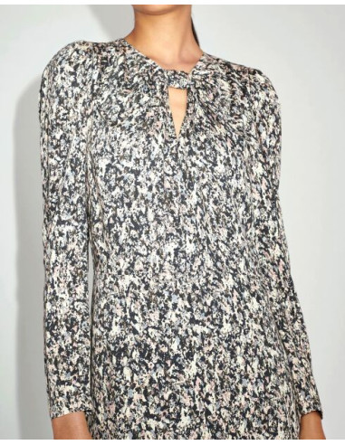 Robe Zapa Riagan