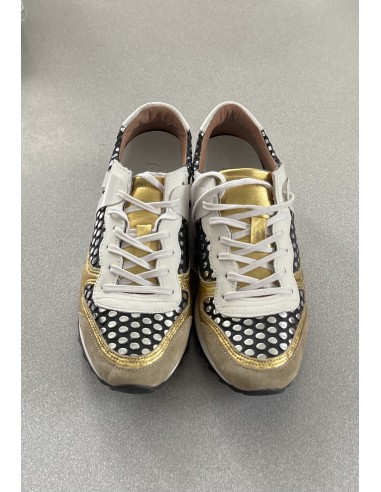 Baskets Pollini